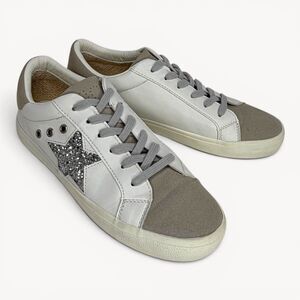 Modern Rush Star Glitter Accent Sneakers Size 10